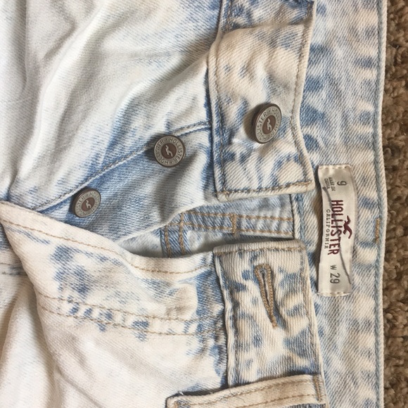 Light Blue Hollister shorts Size 9 - Picture 3 of 3